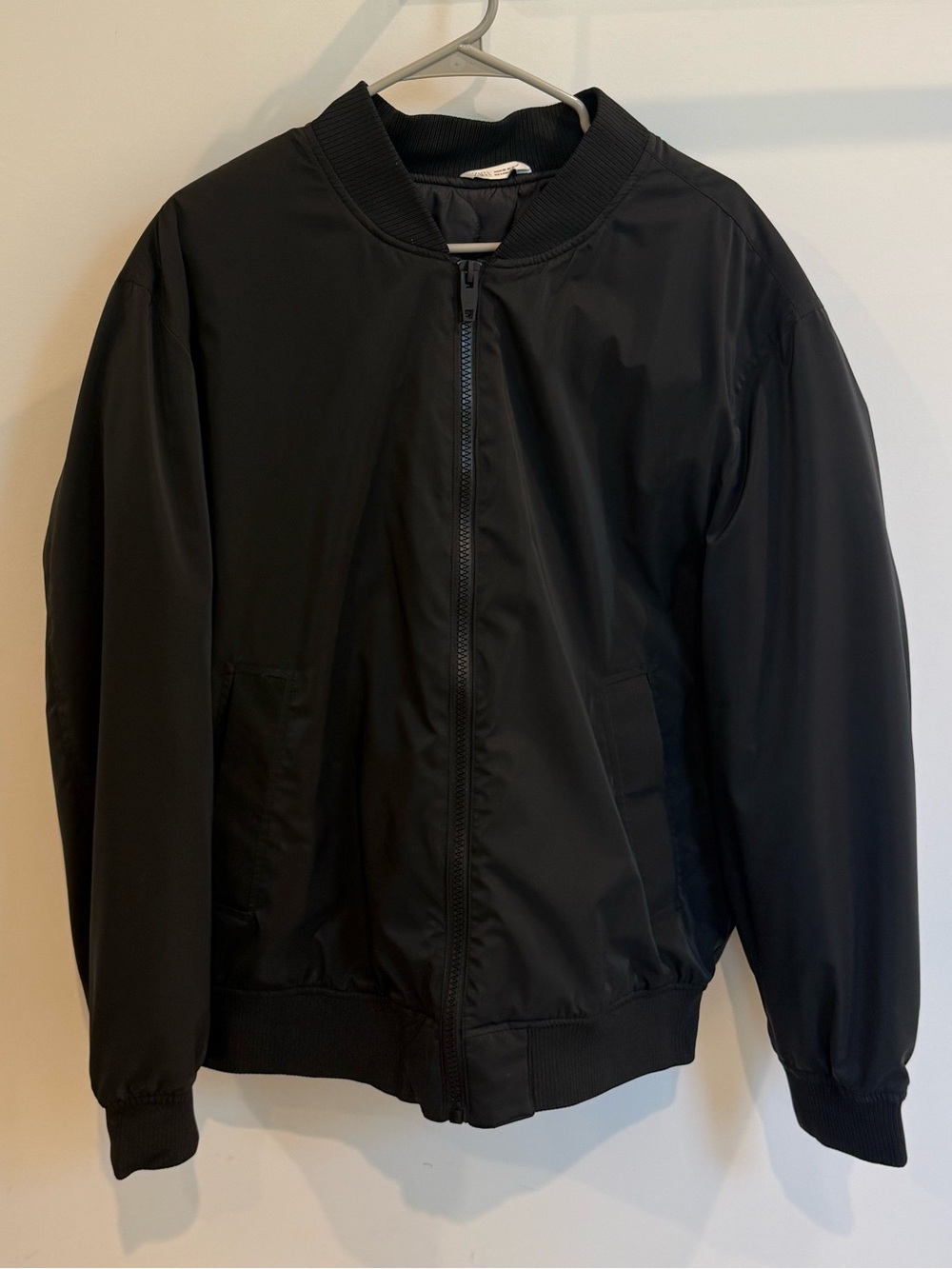 Zara Black Men's Bomber Jacket - Zip Front